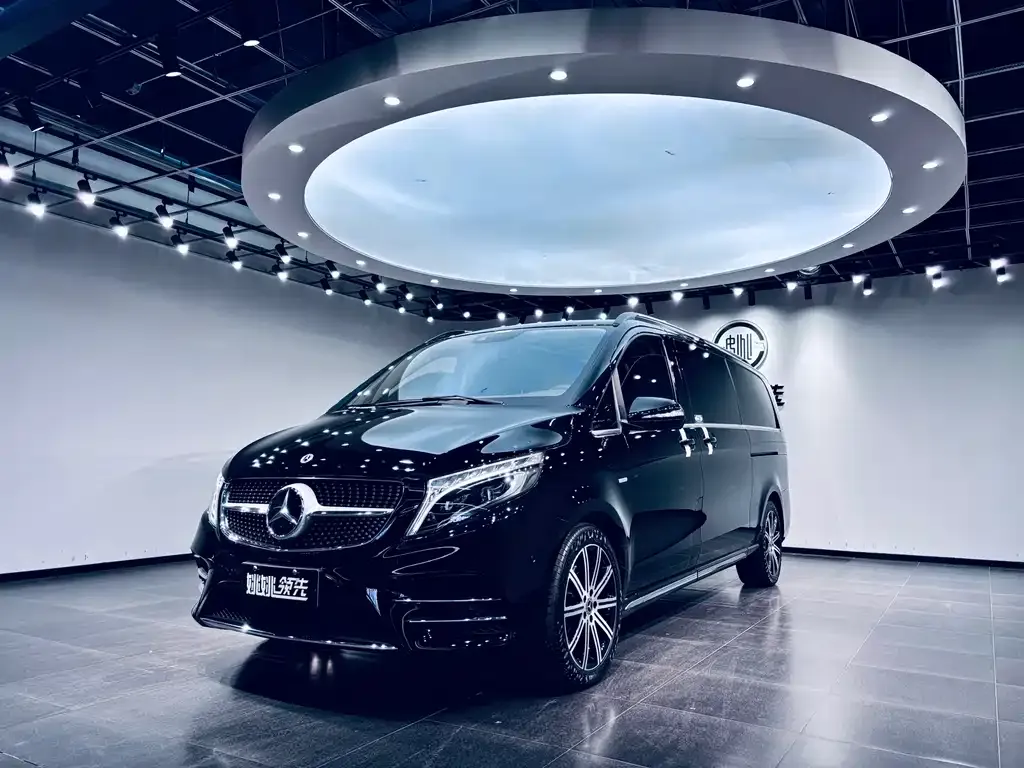 Mercedes-Benz V-Class 2022 из CN, фото 1