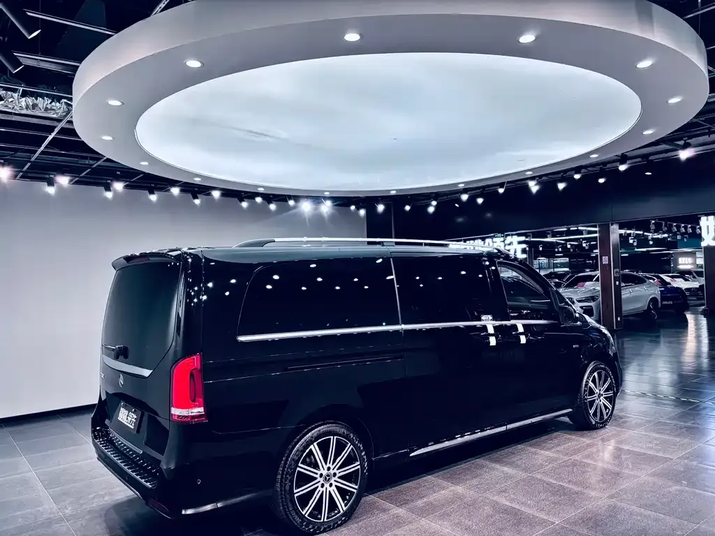 Mercedes-Benz V-Class 2022 из CN, фото 6