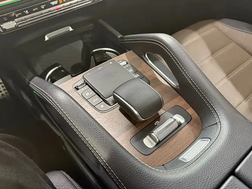 Mercedes-Benz GLS 2021 из CN, фото 2