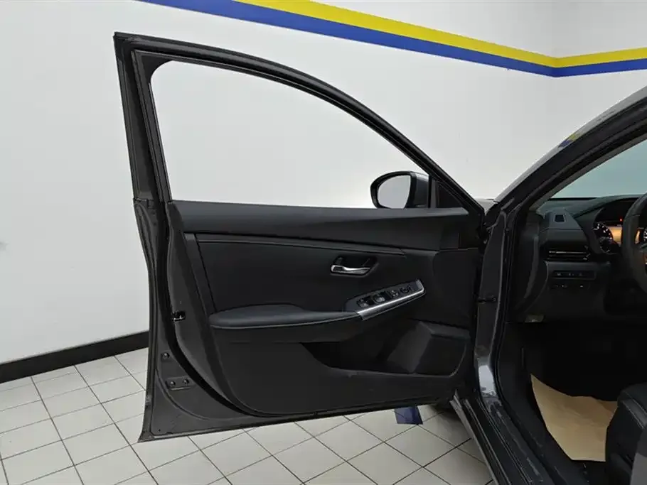 Nissan Sylphy 2025 из CN, фото 7