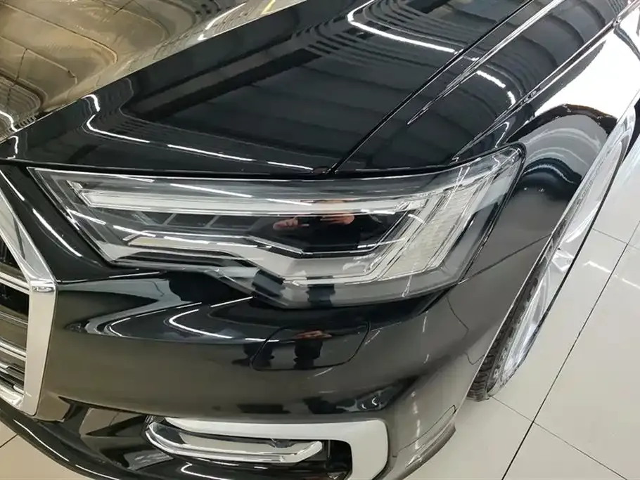 Audi A6L 2024 из CN, фото 6