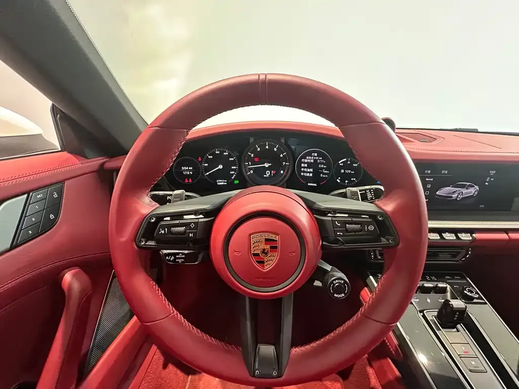 Porsche 911 2023 из CN, фото 9