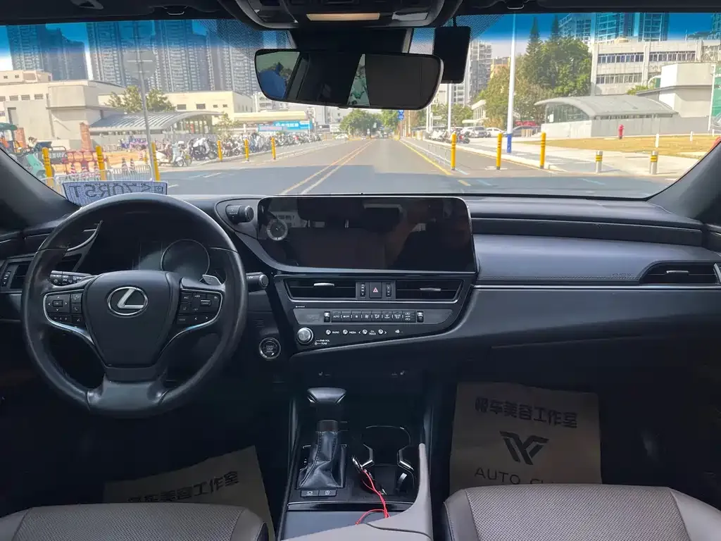 Lexus ES 2023 из CN, фото 6