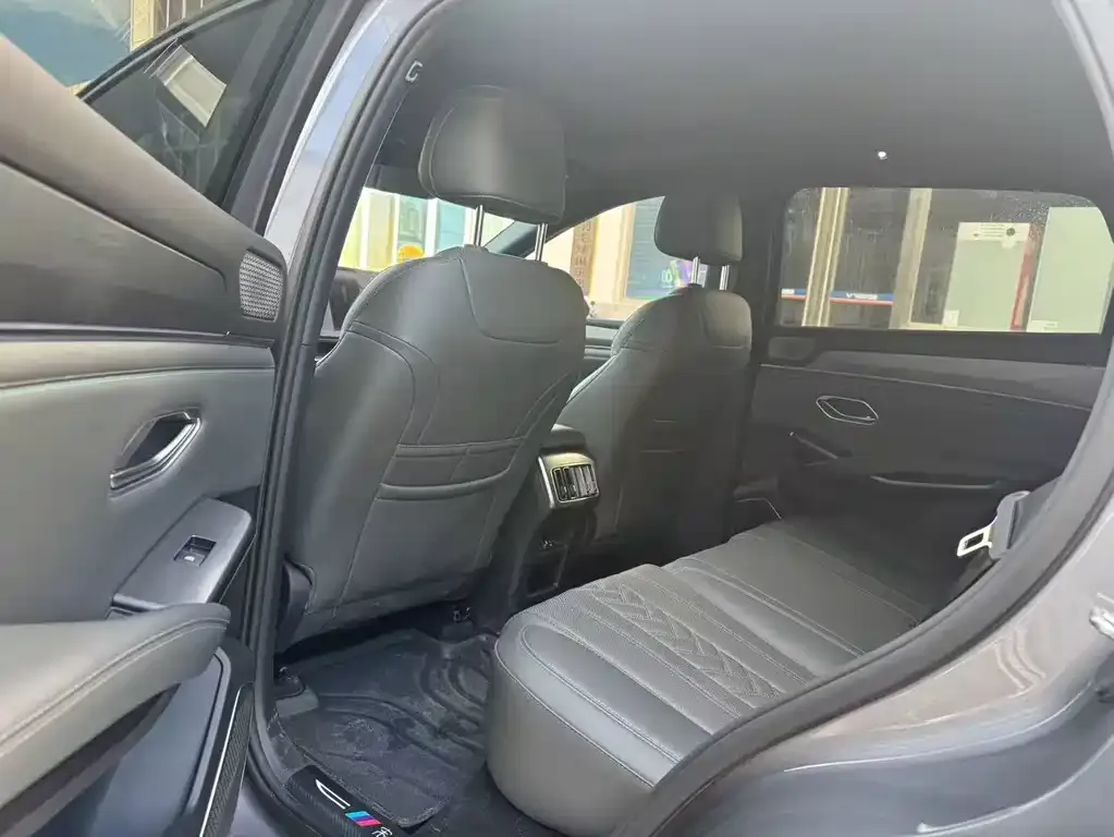BYD L DM-i 2025 из CN, фото 3