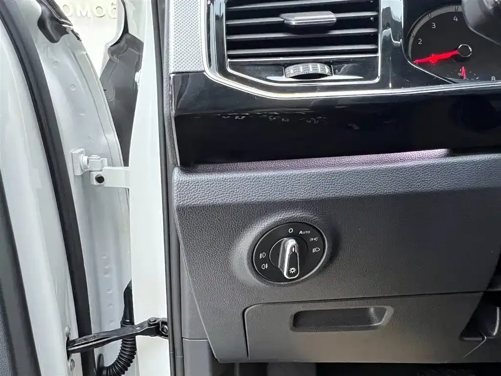 Volkswagen Tayron 2022 из CN, фото 9