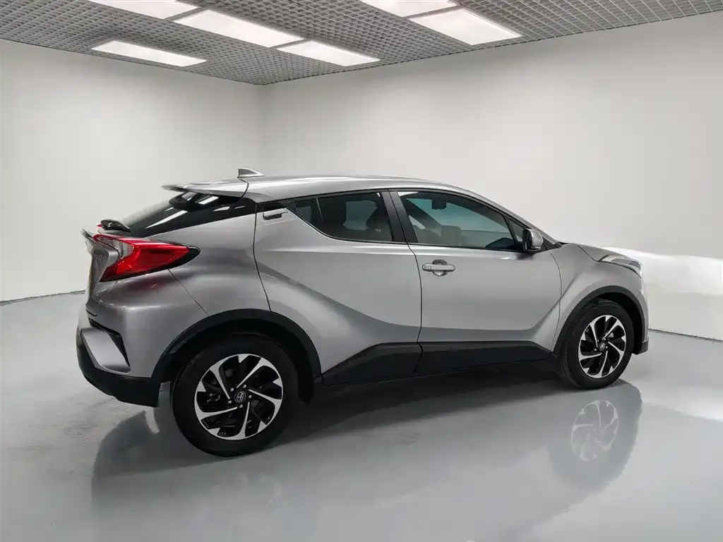 Toyota IZOA 2021 из CN, фото 2