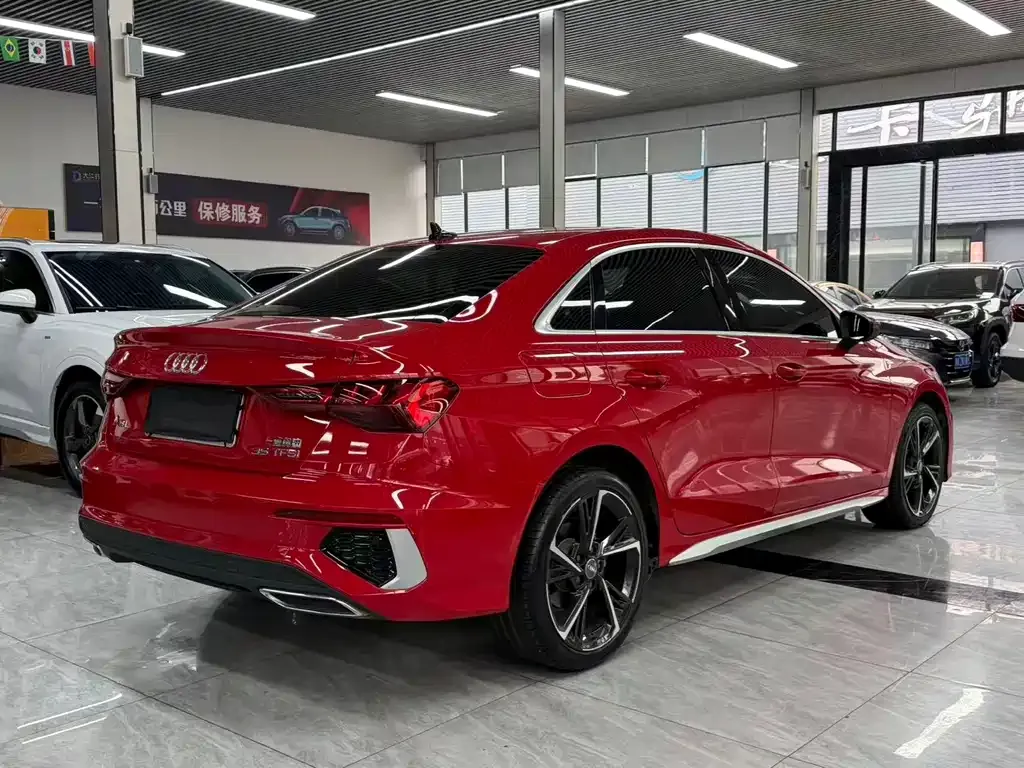 Audi A3 2022 из CN, фото 2