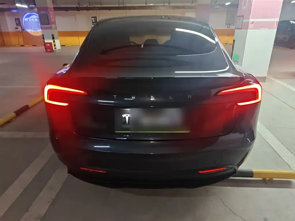 Tesla Model 3 2024 из CN, фото 4