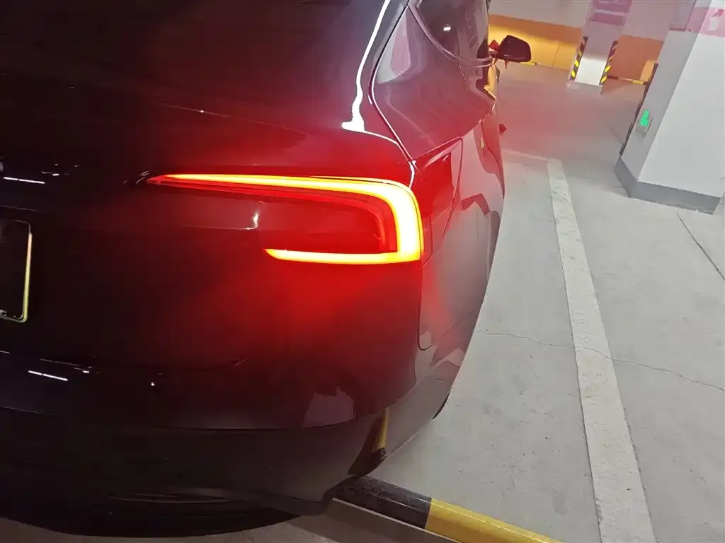 Tesla Model 3 2024 из CN, фото 7