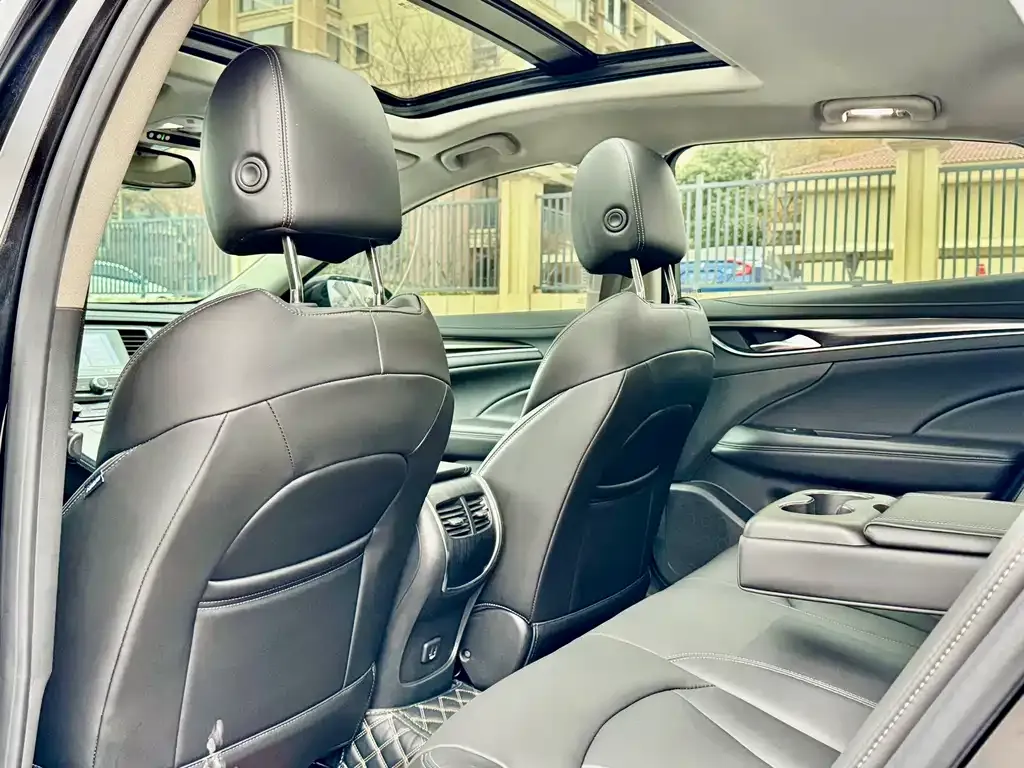 Buick LaCrosse 2021 из CN, фото 6
