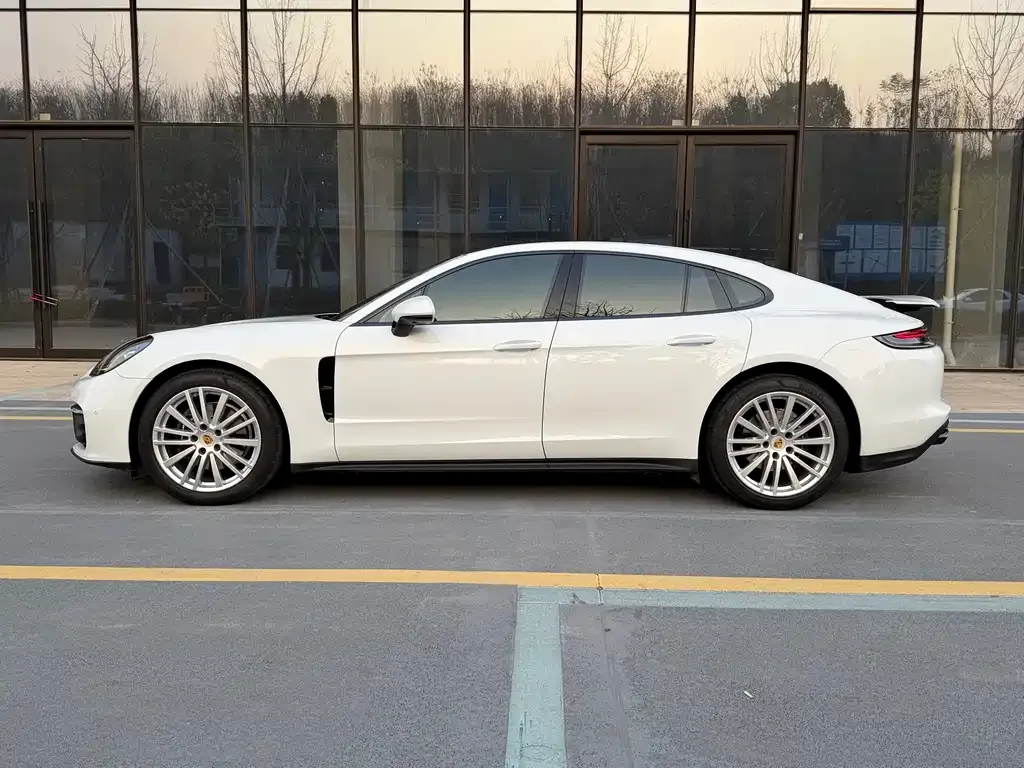 Porsche Panamera 2024 из CN, фото 10