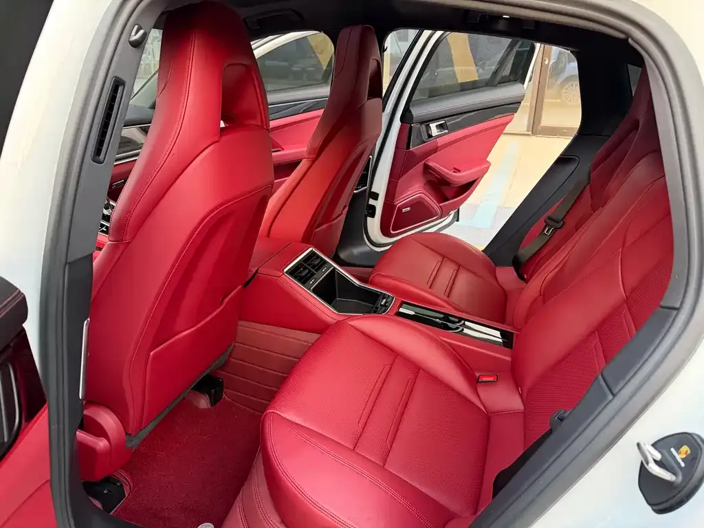 Porsche Panamera 2024 из CN, фото 7