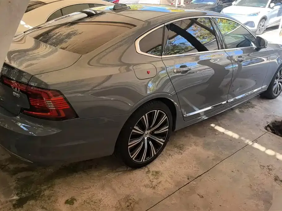 Volvo S90 2022 из CN, фото 6