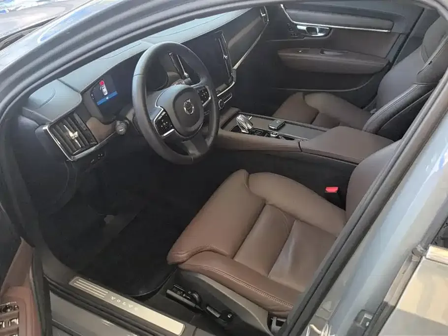 Volvo S90 2022 из CN, фото 7