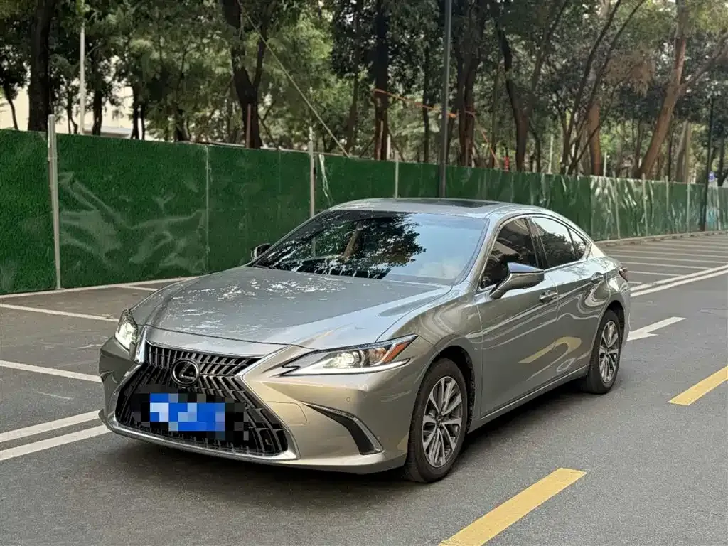 Lexus ES 2024 из CN, фото 1