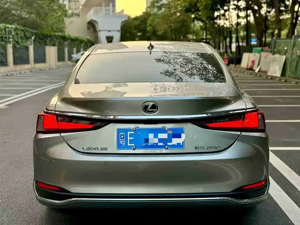 Lexus ES 2024 из CN, фото 5