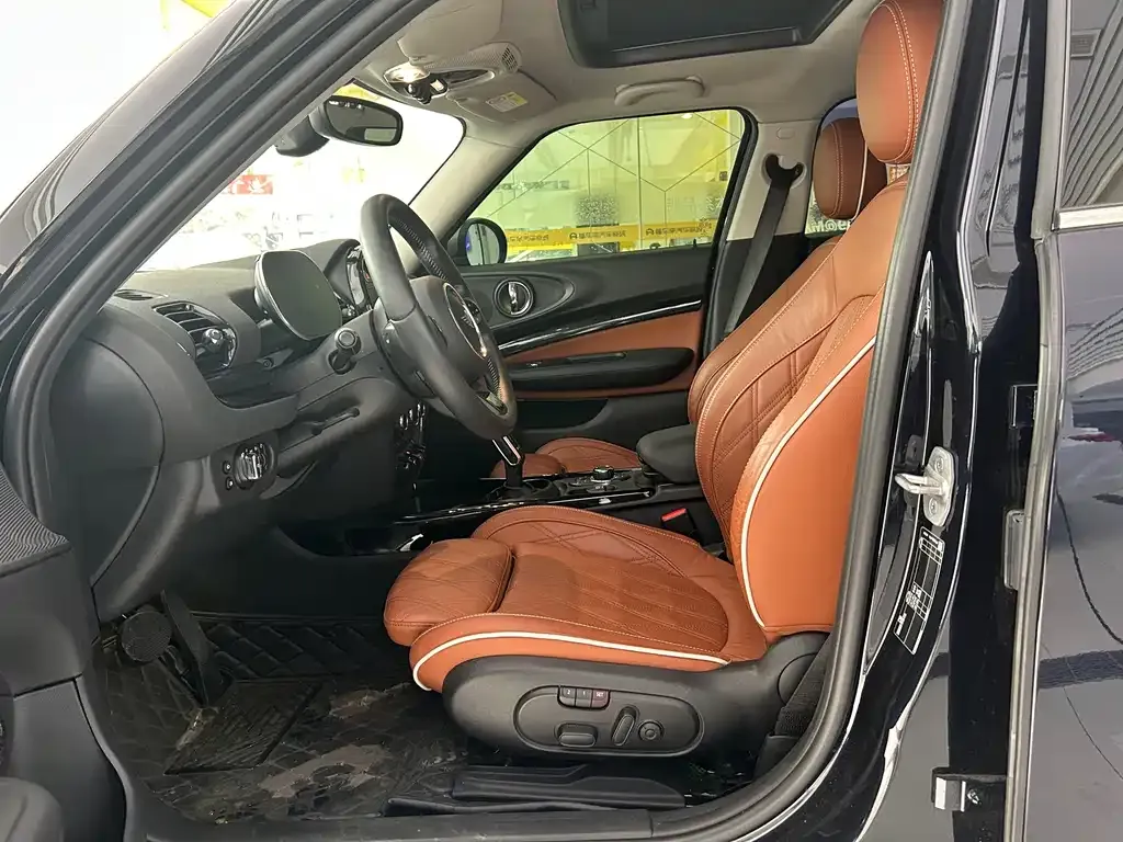 MINI Clubman 2022 из CN, фото 4