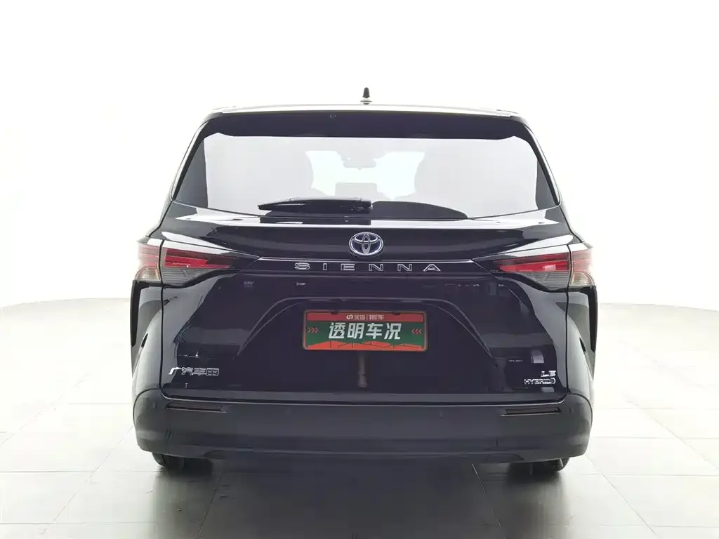 Toyota Sienna 2024 из CN, фото 6