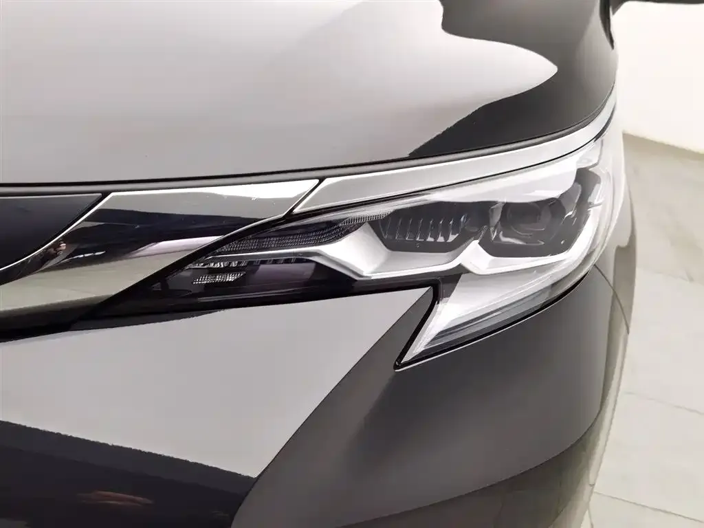 Toyota Sienna 2024 из CN, фото 5