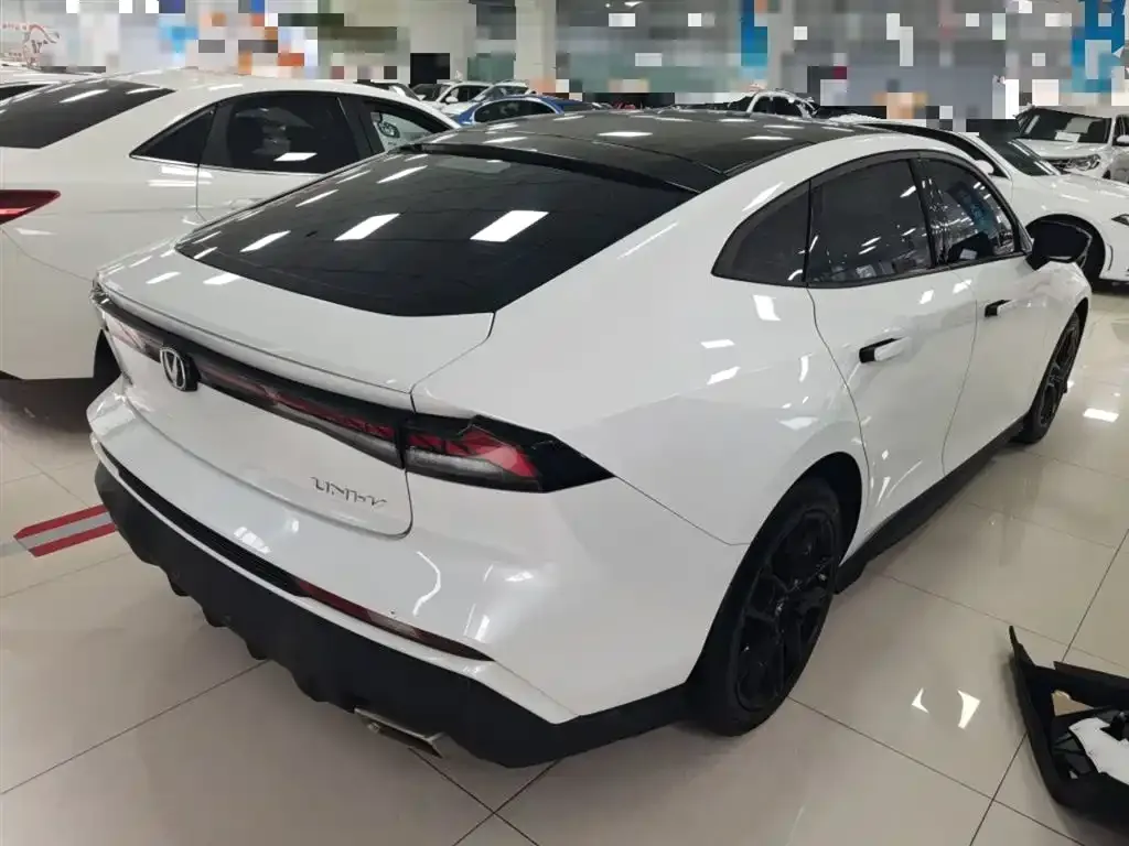 Changan UNI-V 2024 из CN, фото 7