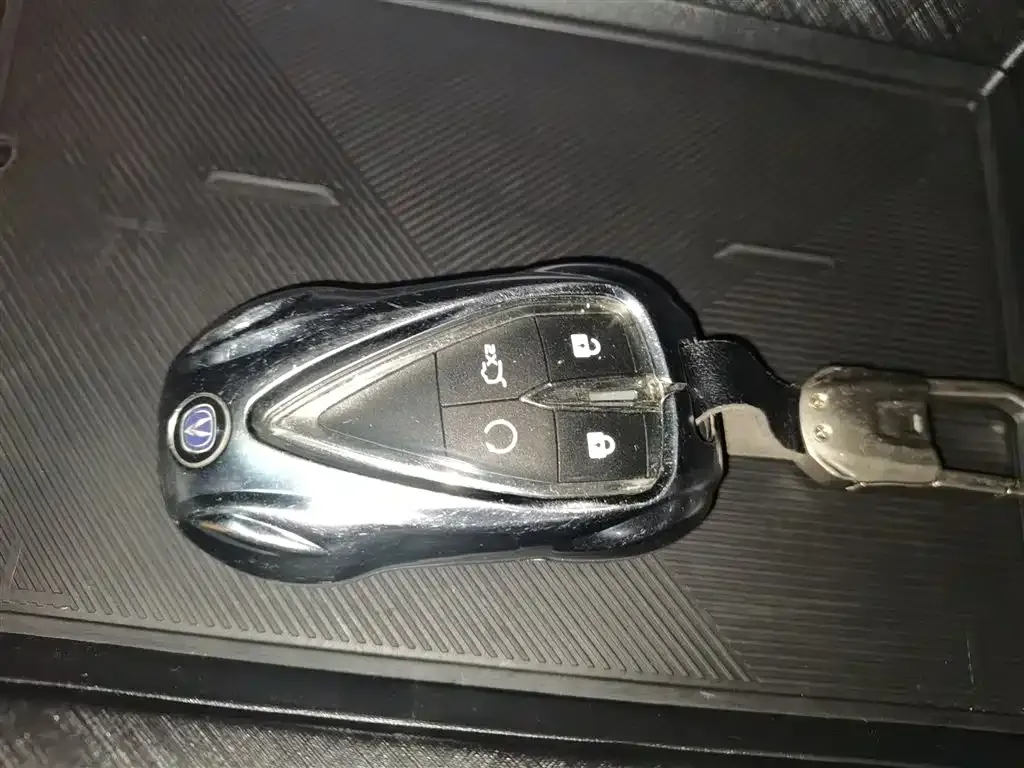 Changan UNI-V 2024 из CN, фото 9