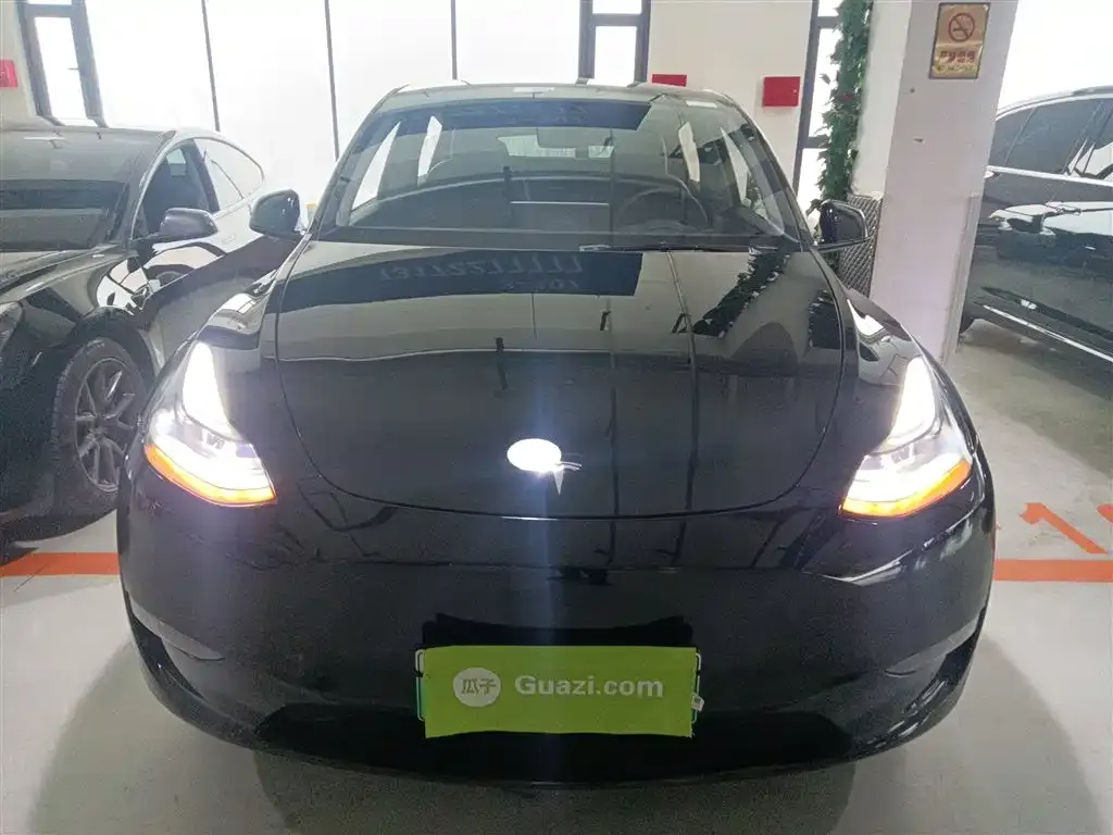 Tesla Model Y 2022 из CN, фото 7
