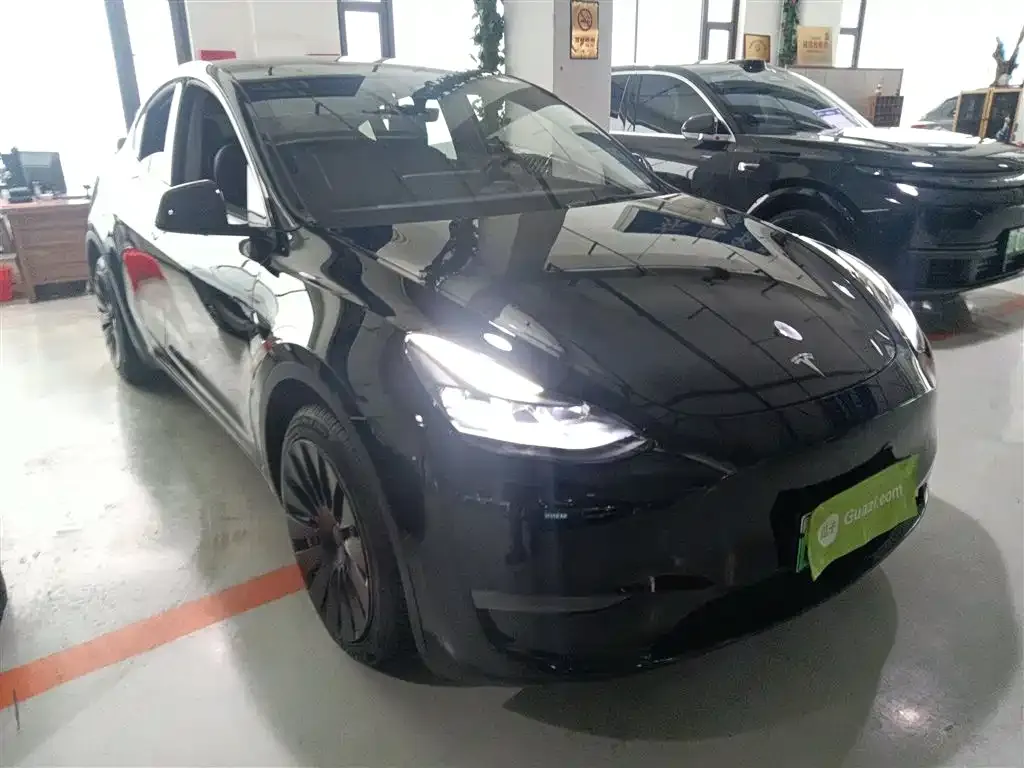 Tesla Model Y 2022 из CN, фото 2