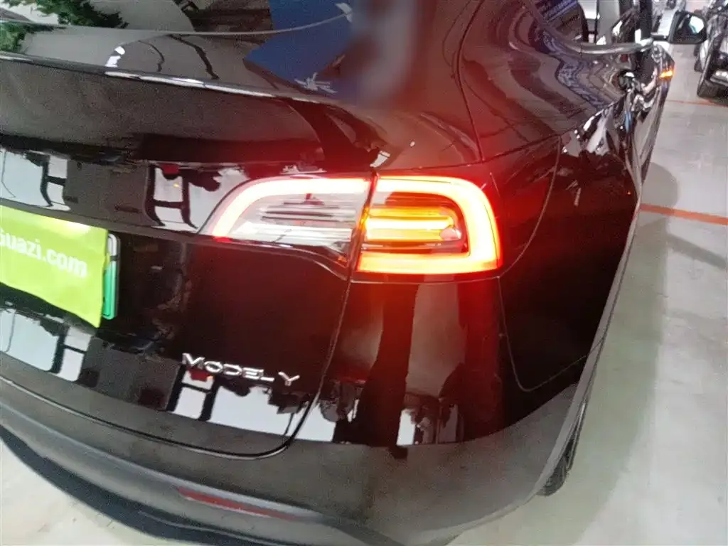 Tesla Model Y 2022 из CN, фото 10