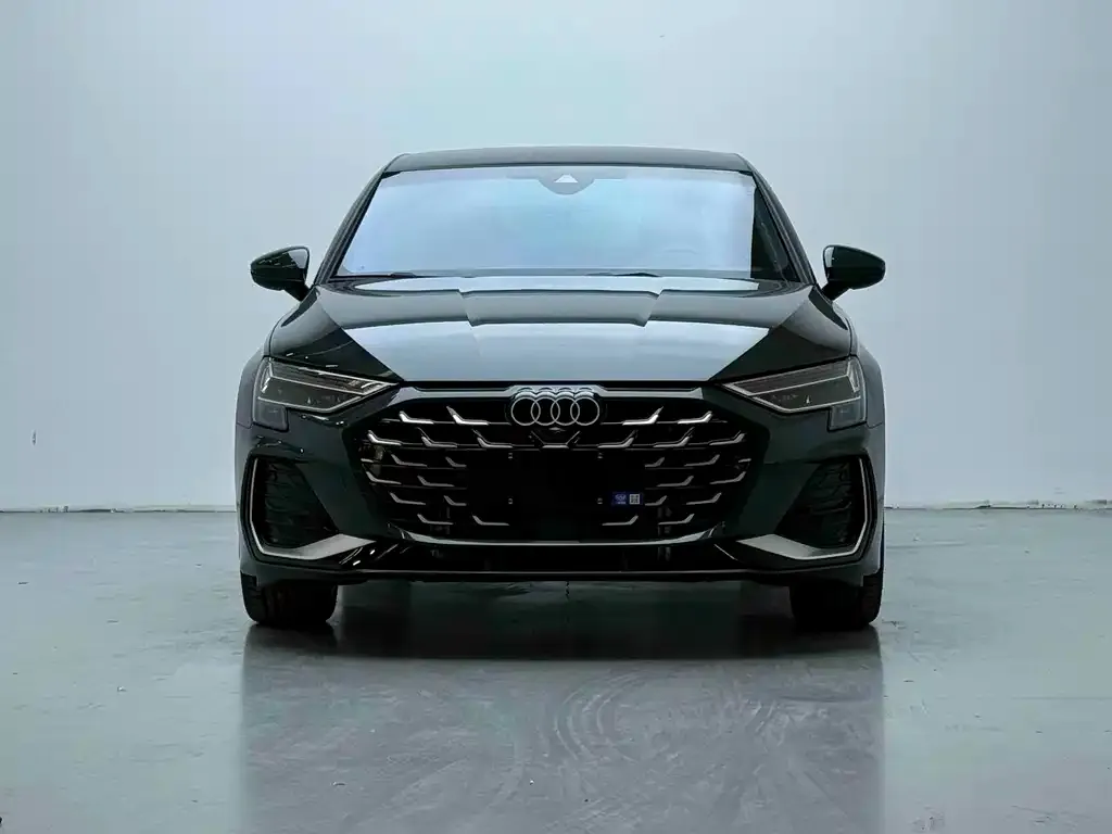 Audi A3 2025 из CN, фото 4