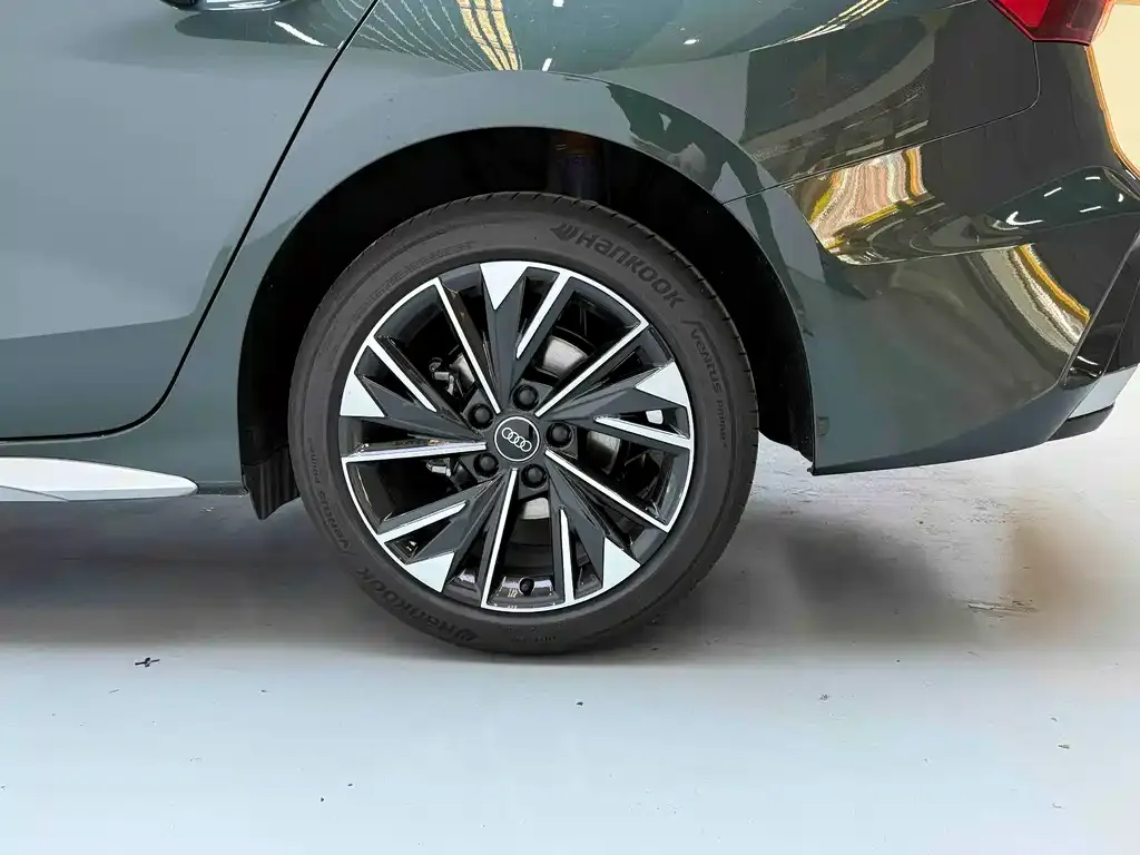 Audi A3 2025 из CN, фото 8