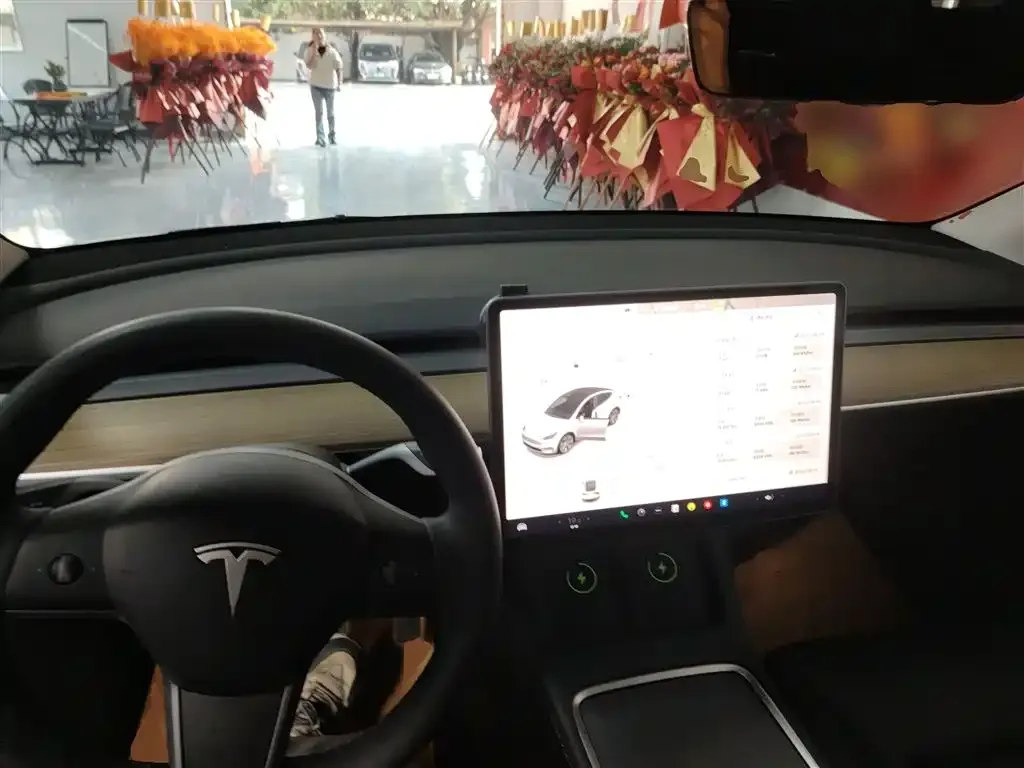Tesla Model Y 2022 из CN, фото 7