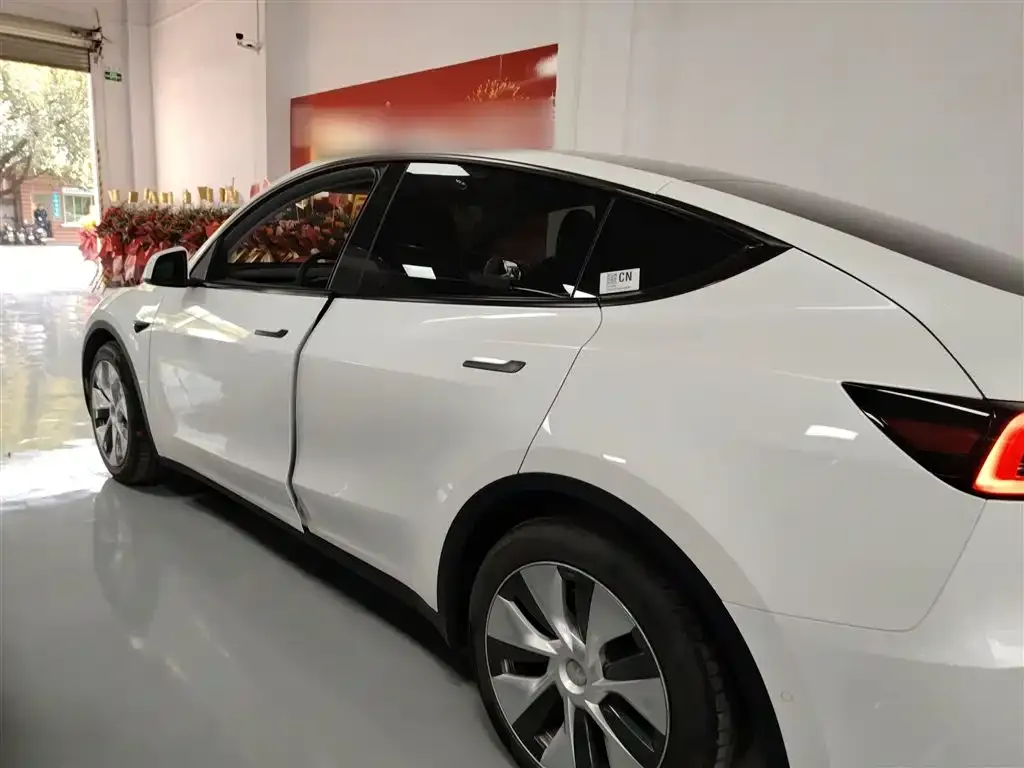 Tesla Model Y 2022 из CN, фото 4