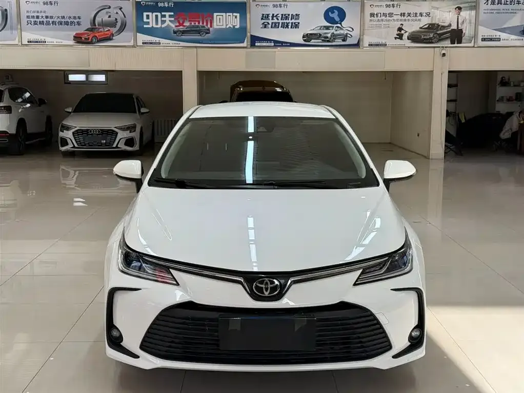Toyota Corolla 2022 из CN, фото 9