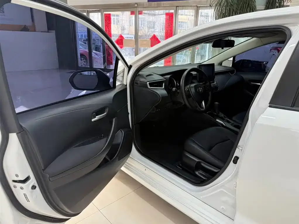 Toyota Corolla 2022 из CN, фото 7