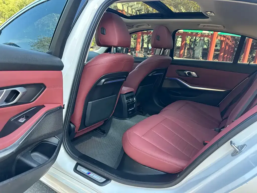 BMW 3 Series 2021 из CN, фото 5