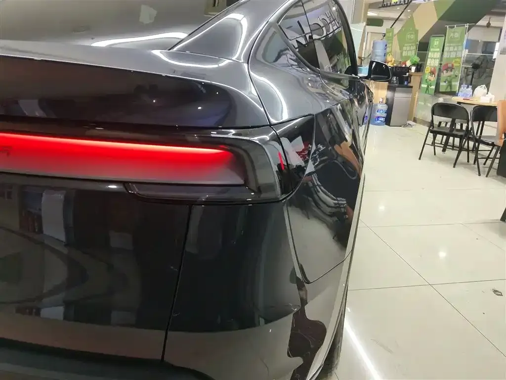 Tesla Model Y 2025 из CN, фото 7