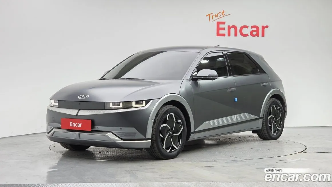 Hyundai Ioniq5 — фото 1