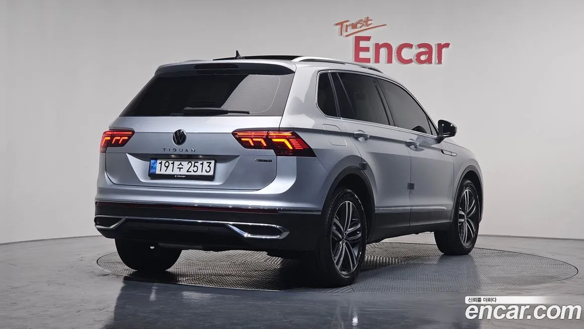 Volkswagen Tiguan 2022 из KR, фото 8