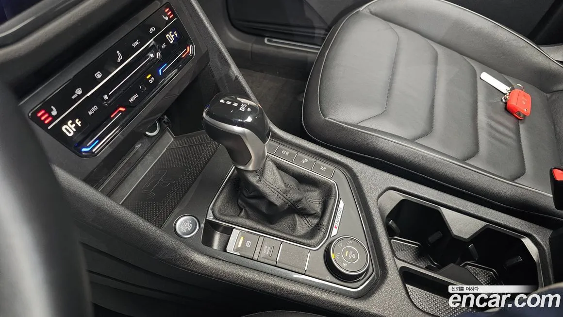 Volkswagen Tiguan 2022 из KR, фото 10