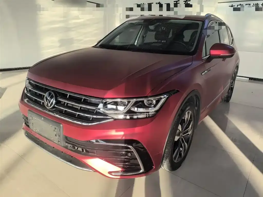 Volkswagen Tiguan L 2023 из CN, фото 9