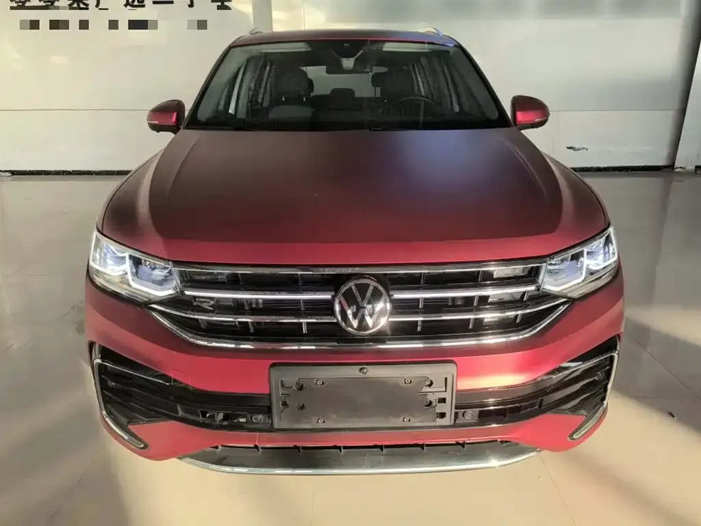 Volkswagen Tiguan L 2023 из CN, фото 2