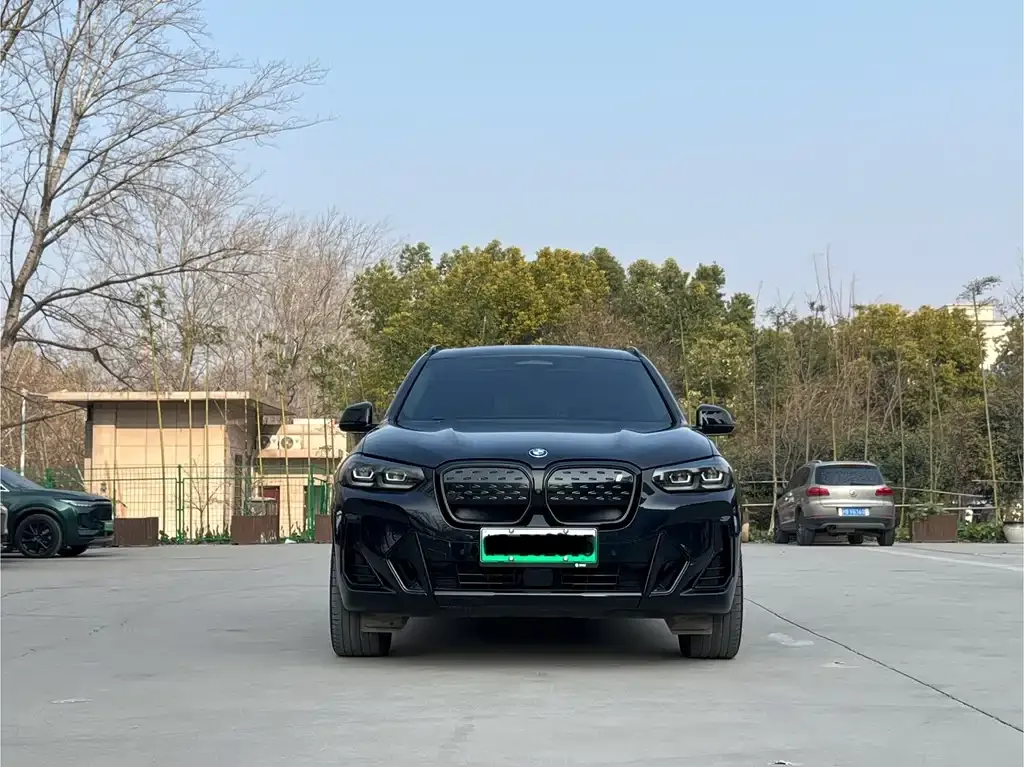 BMW iX3 2023 из CN, фото 9