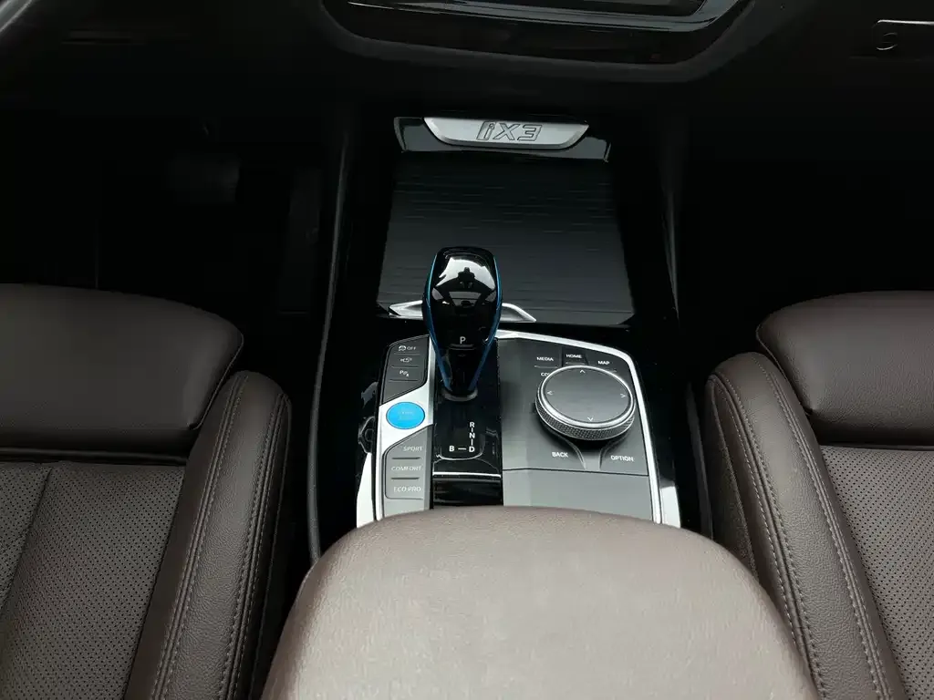 BMW iX3 2023 из CN, фото 6
