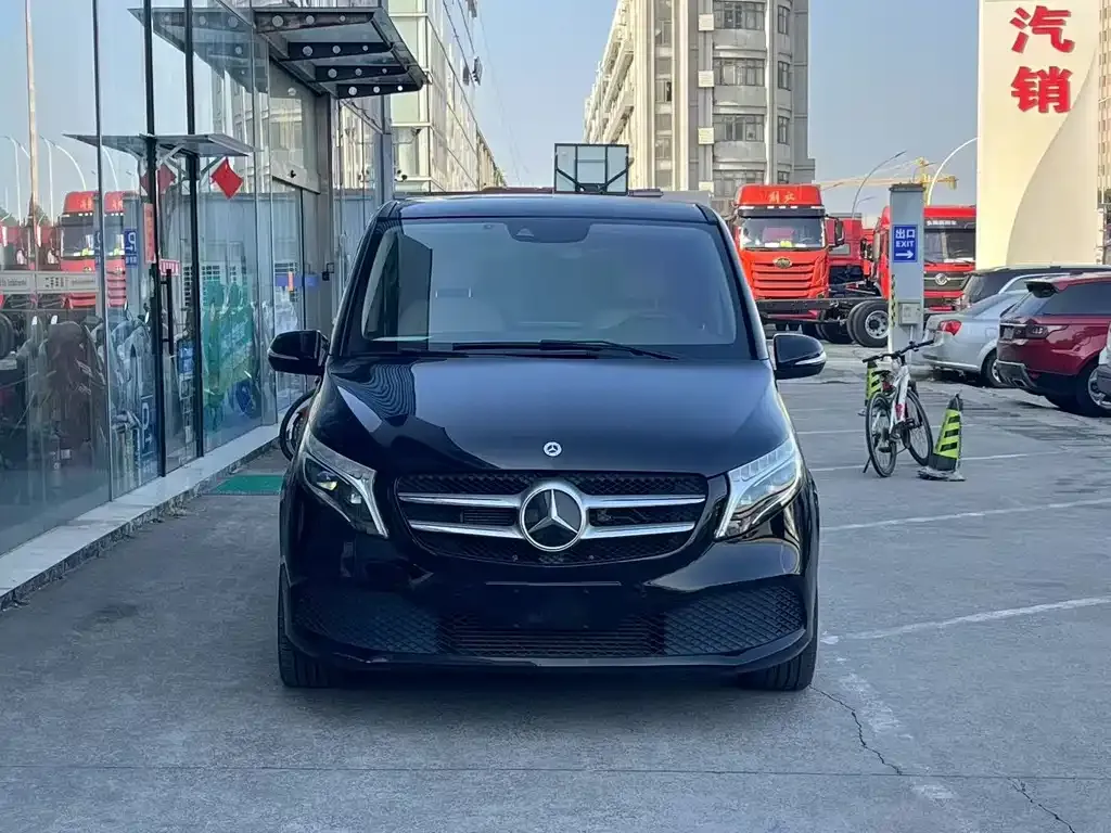 Mercedes-Benz V-Class 2021 из CN, фото 7