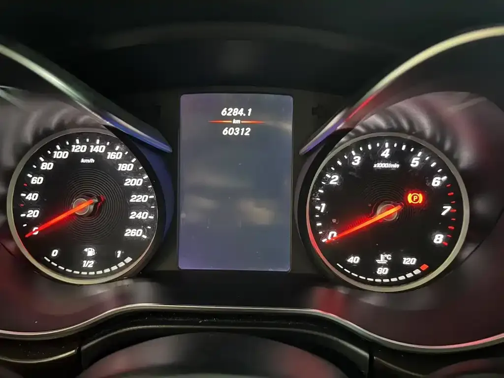 Mercedes-Benz V-Class 2021 из CN, фото 5