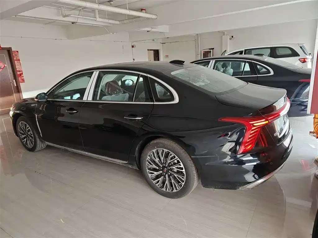 Hongqi H5 2026 из CN, фото 2