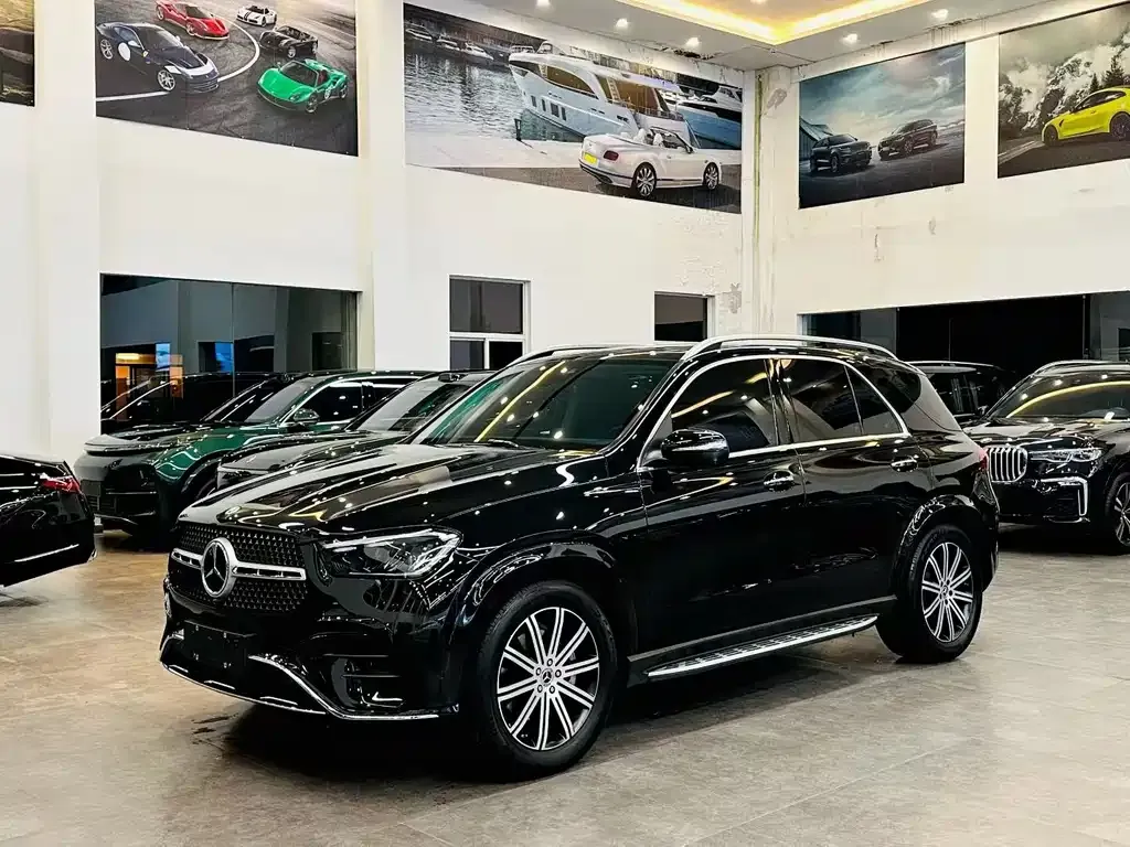 Mercedes-Benz GLE — фото 1