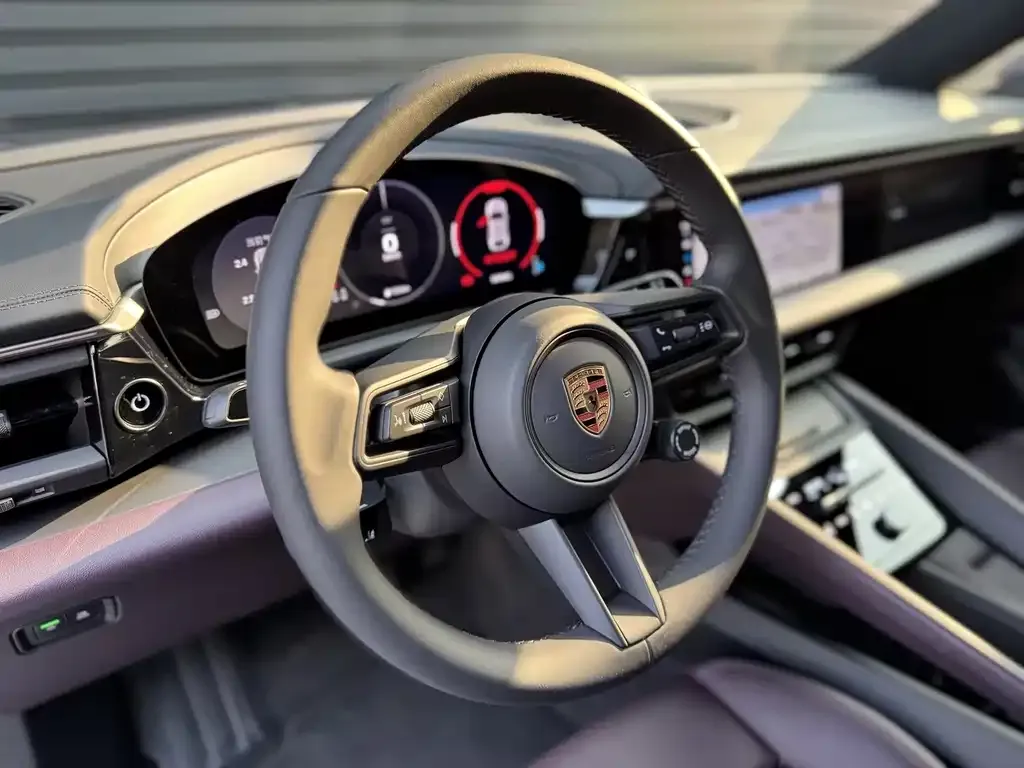 Porsche Macan EV 2025 из CN, фото 8