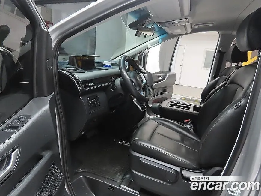 Hyundai Staria — фото 10