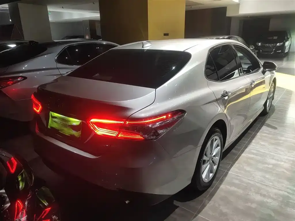 Toyota Camry 2022 из CN, фото 4